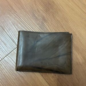 Buxton brand bifold genuine Leather wallet
